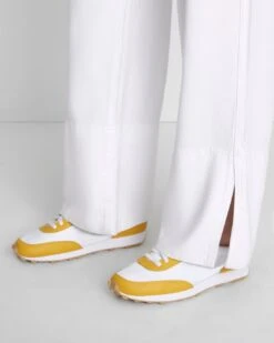 7 For All Mankind Denim Lustre Trouser In Brilliant White -7 For All Mankind 1dd76ae1573d54370f1cff27eb7132be