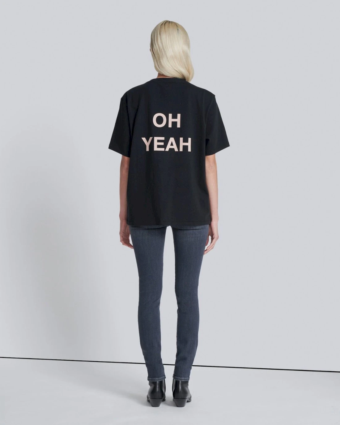 7 For All Mankind Wonder Graphic Tee In Black 4 7 For All Mankind Wonder Graphic Tee In Black - Image 2