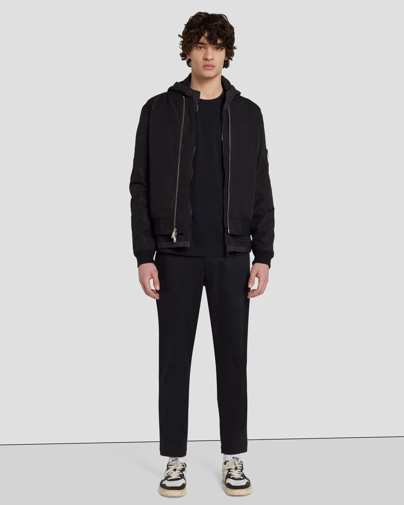 7 For All Mankind Dynamic Luxe Chino In Black 8 7 For All Mankind Dynamic Luxe Chino In Black - Image 6