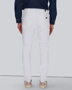 7 For All Mankind EarthKind StretchTek Slimmy Tapered In White 9 7 For All Mankind EarthKind StretchTek Slimmy Tapered In White -7 For All Mankind 7T042C13 SKA 4