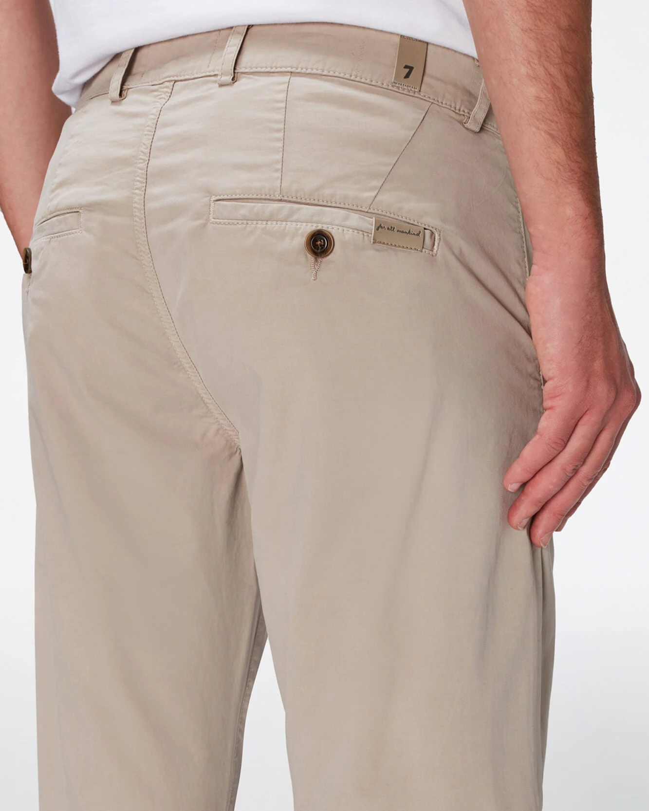 7 For All Mankind Airweft Twill Adrien Chino In Sesame 5 7 For All Mankind Airweft Twill Adrien Chino In Sesame - Image 3