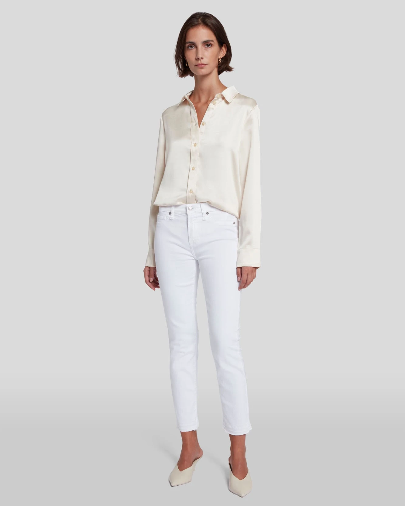 7 For All Mankind Roxanne Ankle With Raw Hem In White Fashion 3 7 For All Mankind Roxanne Ankle With Raw Hem In White Fashion