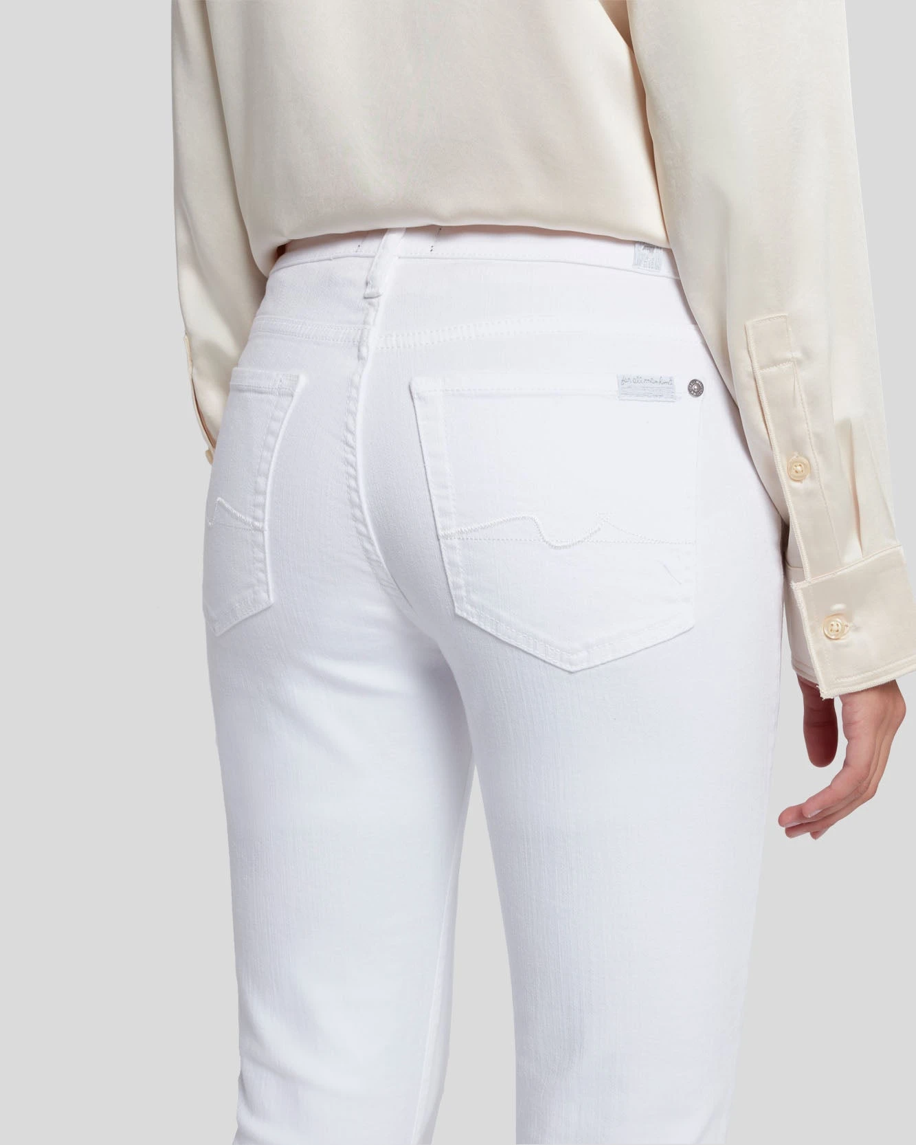 7 For All Mankind Roxanne Ankle With Raw Hem In White Fashion 7 7 For All Mankind Roxanne Ankle With Raw Hem In White Fashion - Image 5