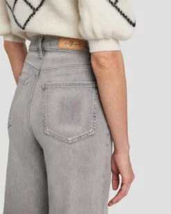 7 For All Mankind Luxe Vintage Ultra High Rise Jo In Imprint -7 For All Mankind 7U485711 IM2 5