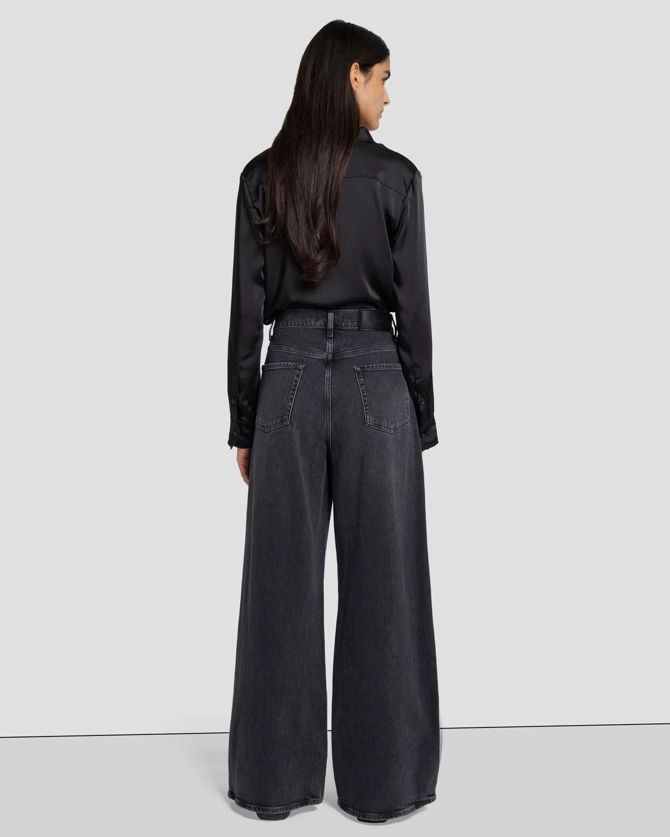 7 For All Mankind MANKIND Zoey Super Wide Leg In Licorice 5 7 For All Mankind MANKIND Zoey Super Wide Leg In Licorice - Image 3