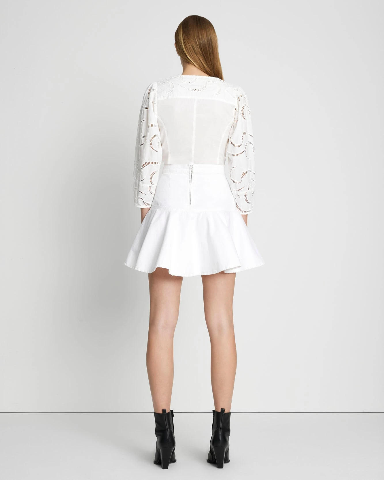 7 For All Mankind Denim Flounce Skirt In Brilliant White 6 7 For All Mankind Denim Flounce Skirt In Brilliant White - Image 4