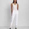 7 For All Mankind Easy Slim Cargo Jean In Brilliant White